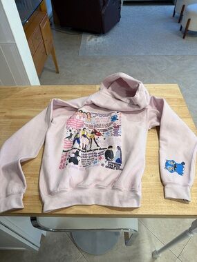 Nora Madison Designs K-pop demon hunters Pink Graphic Hoodie Sweatshirt